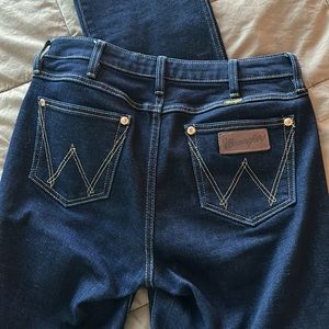 Women’s Retro Wrangler Jeans